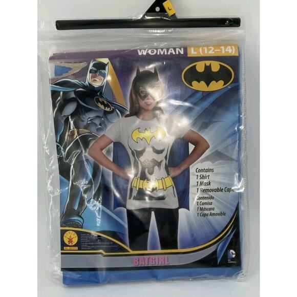 Batman T-Shirt with Cape Halloween Women's Size large Mask Easy Costume DC Comic - Picture 1 of 2